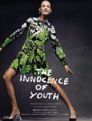 时尚杂志Vogue Japan2025摄影大片  超模Maartje Verhoef出镜演绎