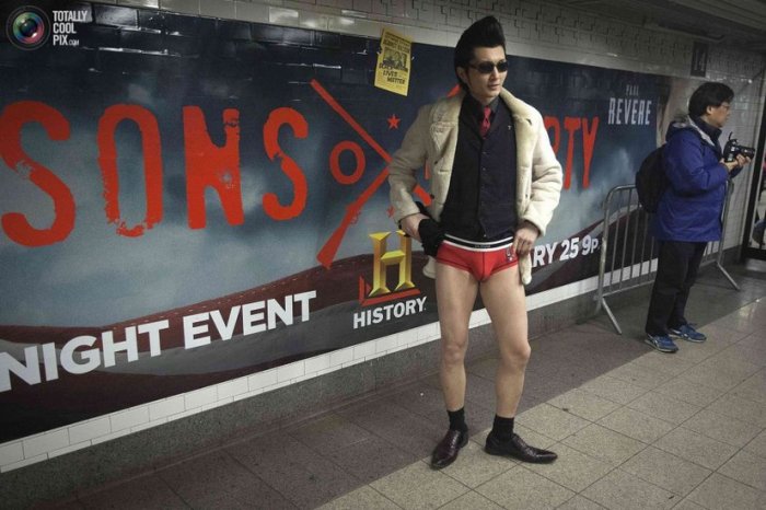 不适合早晚高峰:1月13日地铁无裤日环球一瞥