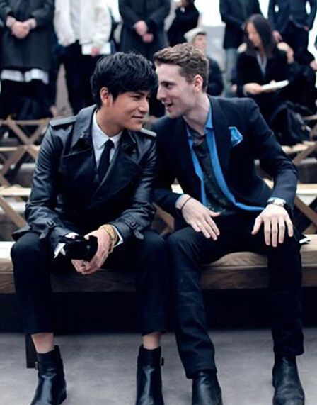 男装周作为每年流行趋势发布 盘点2025男装周有什么看点