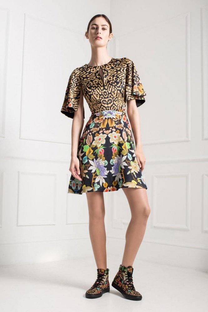 Temperley London（坦波丽·伦敦）2025早秋系列Lookbook