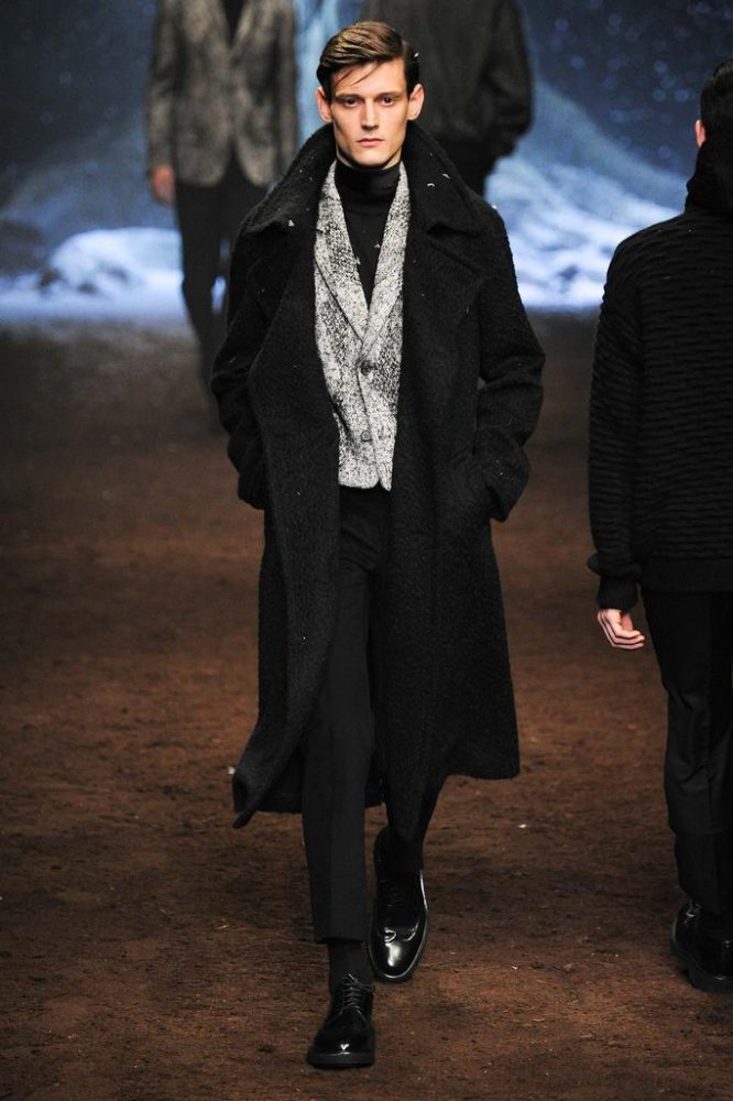 Corneliani 2025秋冬系列男装时装发布