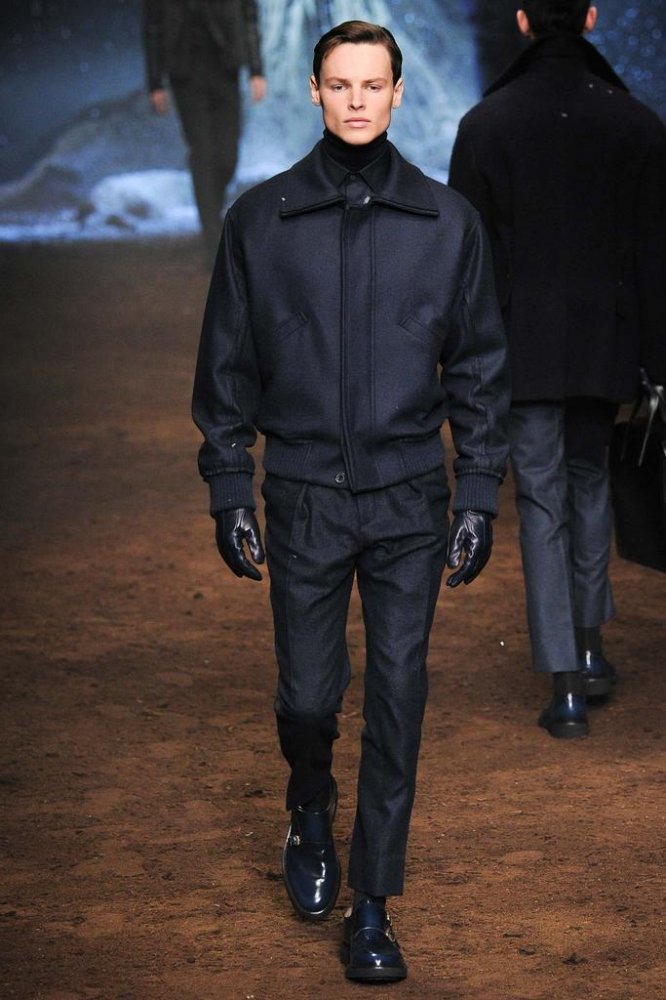 Corneliani 2025秋冬系列男装时装发布