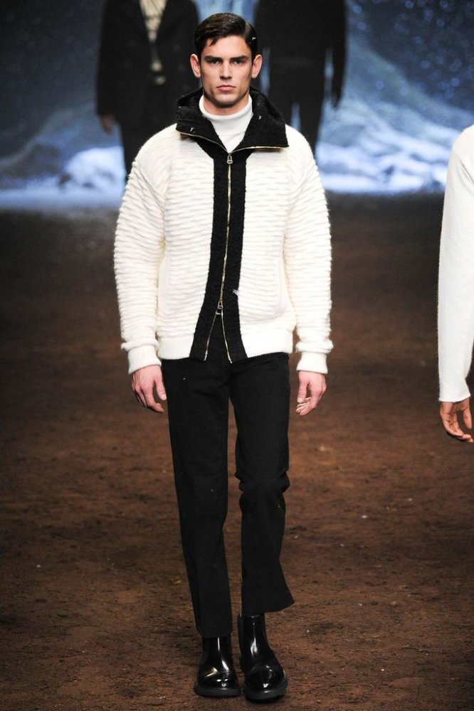 Corneliani 2025秋冬系列男装时装发布