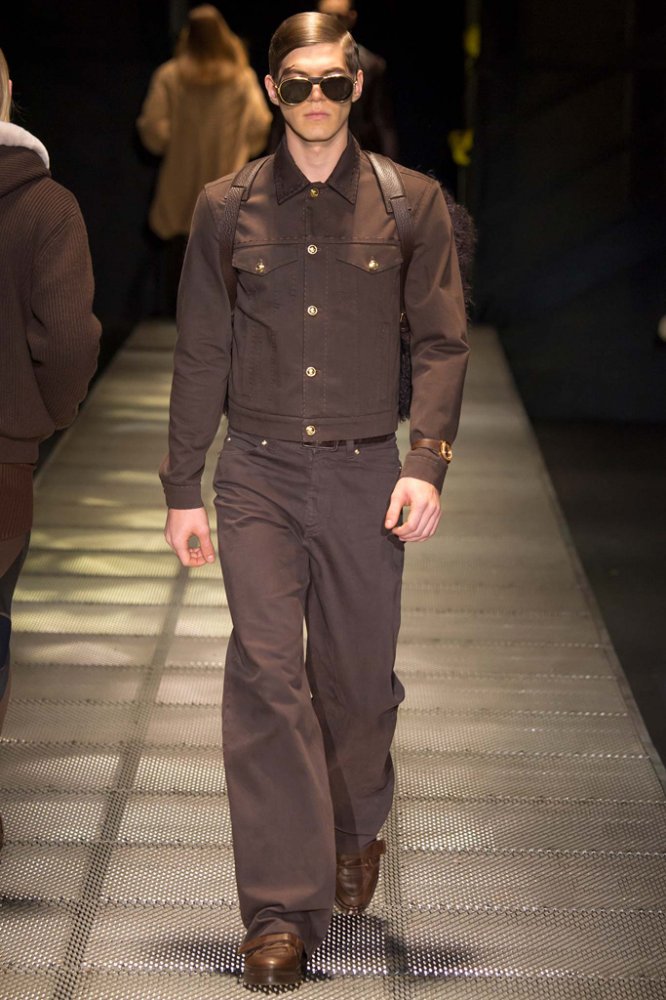 Versace（范思哲）2025米兰时装周秋冬系列男装时装发布