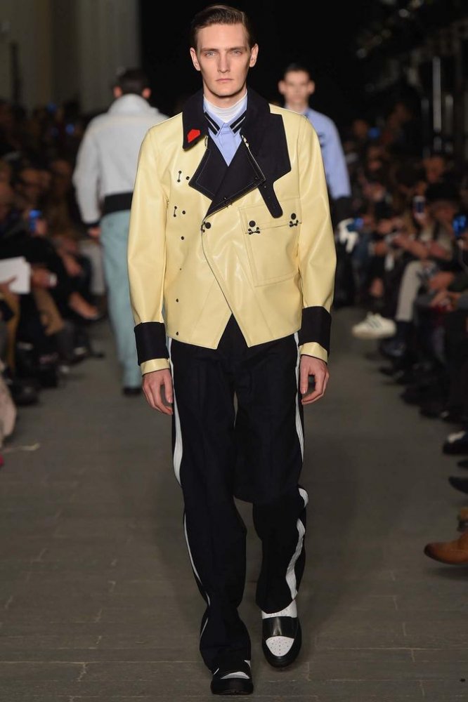 Andrea Pompilio 2025米兰时装周秋冬男装时装发布