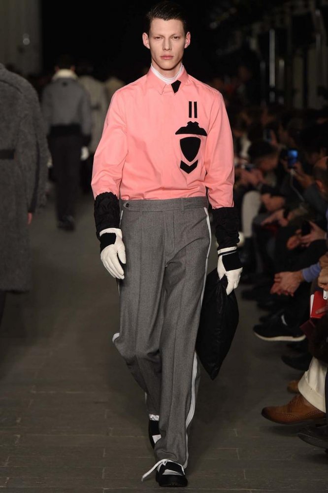 Andrea Pompilio 2025米兰时装周秋冬男装时装发布