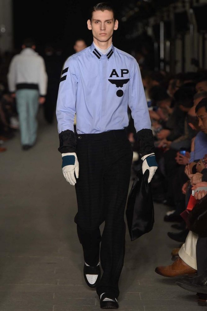 Andrea Pompilio 2025米兰时装周秋冬男装时装发布