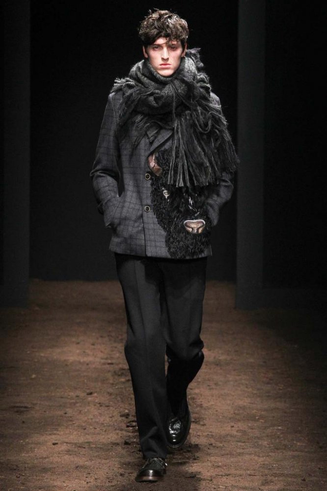 Salvatore Ferragamo 2025米兰时装周男装发布会