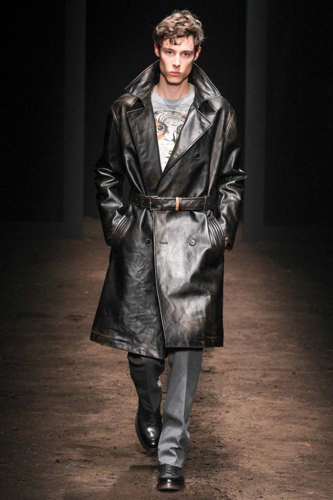 Salvatore Ferragamo 2025米兰时装周男装发布会