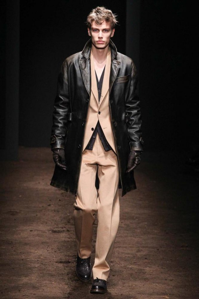 Salvatore Ferragamo 2025米兰时装周男装发布会