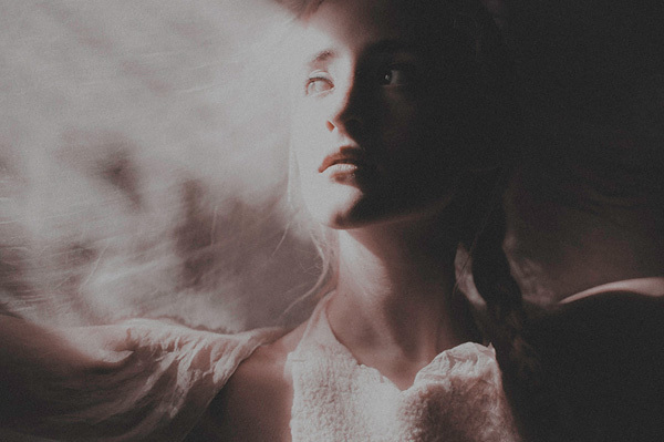 Janine Mizera人像摄影作品 明媚的忧伤融入阳光