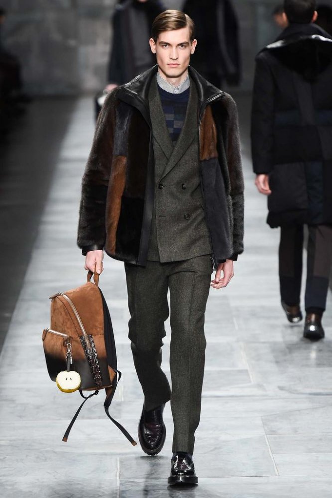 Fendi 2025米兰时装周男装时装发布会