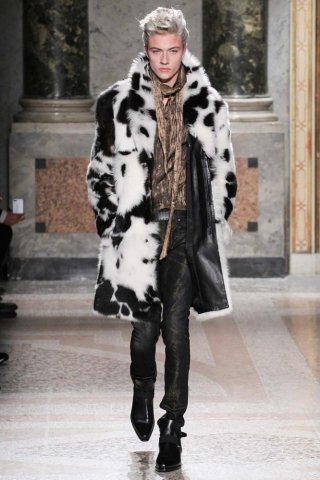 Roberto Cavalli 2025米兰时装周男装发布会