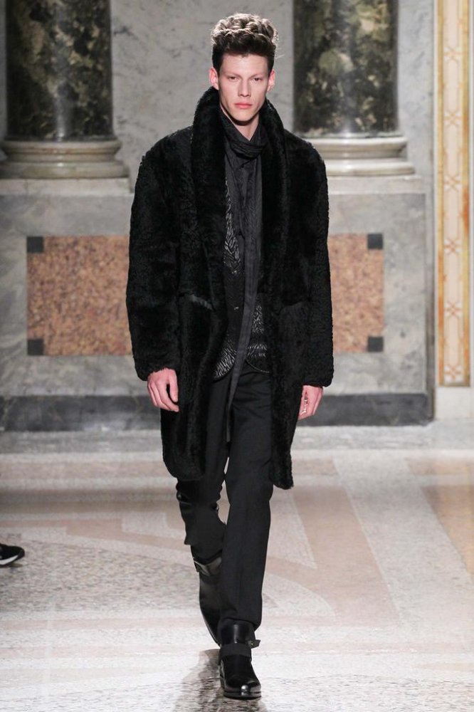 Roberto Cavalli 2025米兰时装周男装发布会