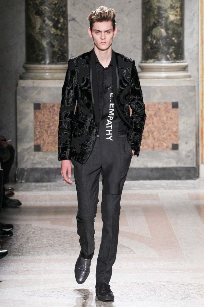 Roberto Cavalli 2025米兰时装周男装发布会