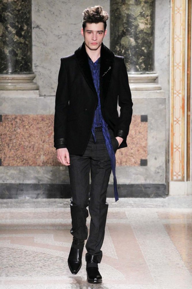 Roberto Cavalli 2025米兰时装周男装发布会