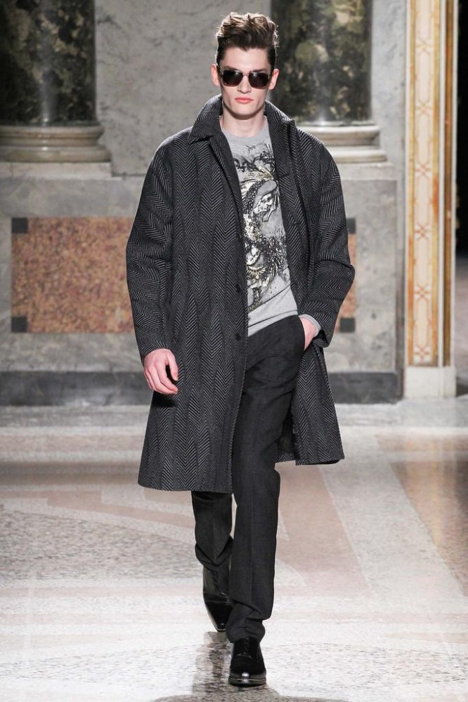 Roberto Cavalli 2025米兰时装周男装发布会