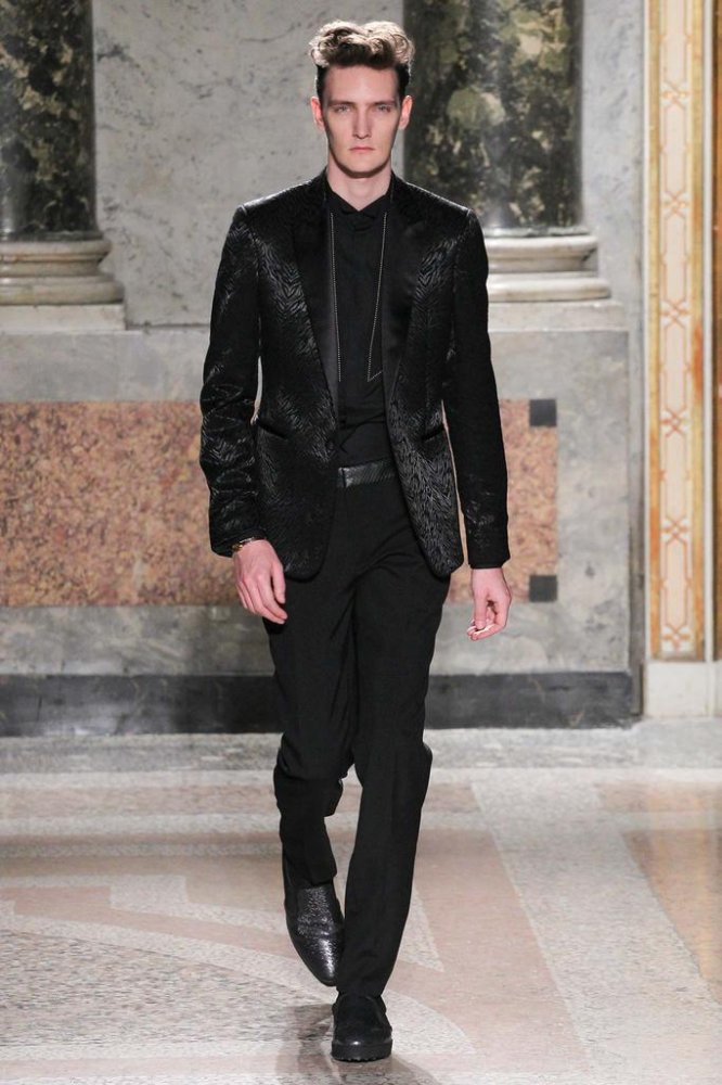 Roberto Cavalli 2025米兰时装周男装发布会