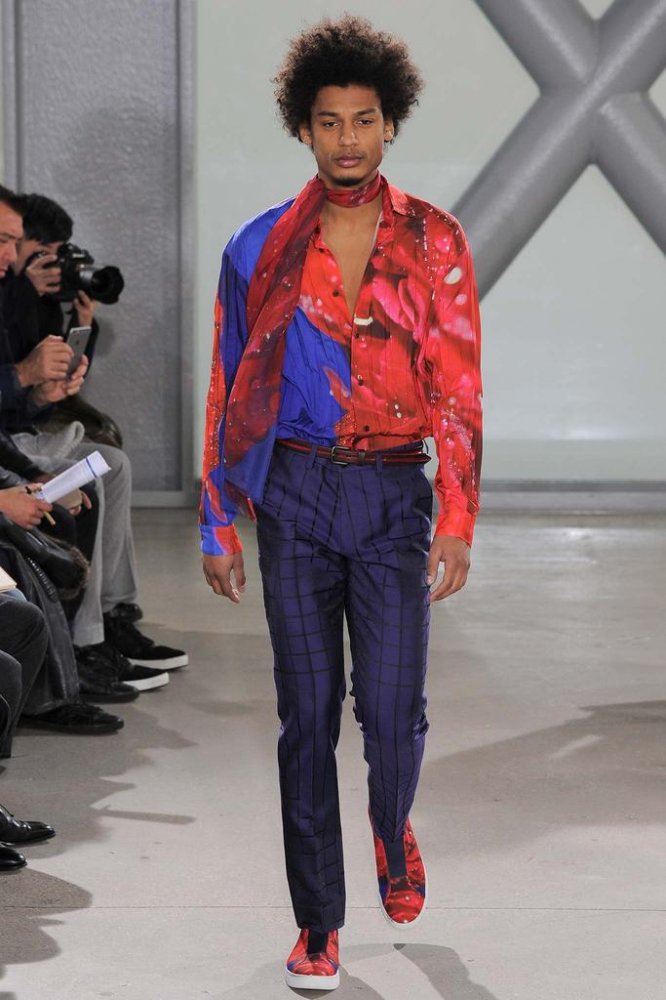 Issey Miyake 2025巴黎时装周男装发布会