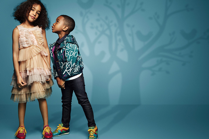 Burberry博柏利 2025春夏童装系列广告大片