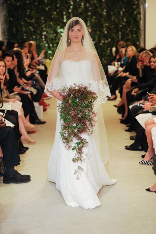 Carolina Herrera 2025春夏婚纱礼服系列