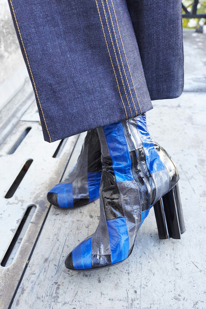 Louis Vuitton 2025春夏系列广告大片