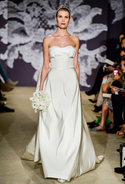 2025春夏最浪漫婚纱 怎么美都不过分