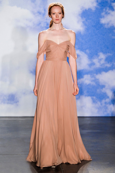 2025春夏最浪漫婚纱 怎么美都不过分