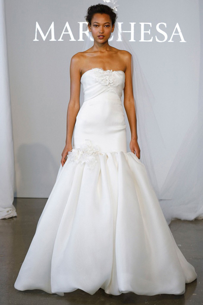 2025春夏最浪漫婚纱 怎么美都不过分