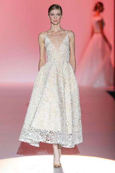 2025春夏最浪漫婚纱 怎么美都不过分