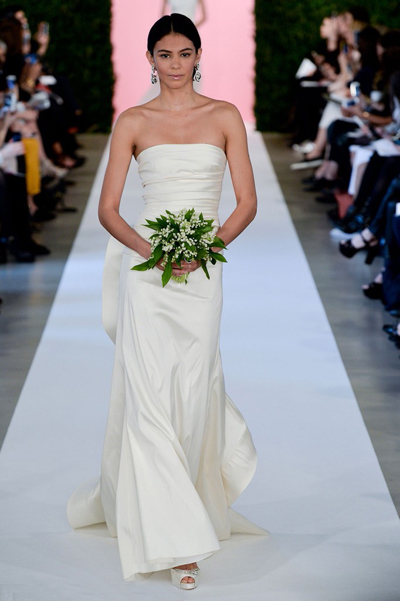 2025春夏最浪漫婚纱 怎么美都不过分