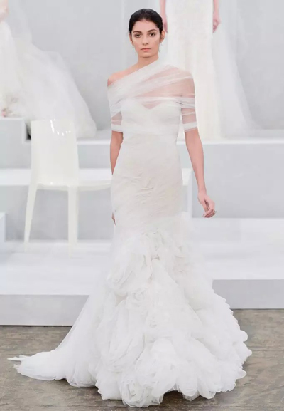 2025春夏最浪漫婚纱 怎么美都不过分