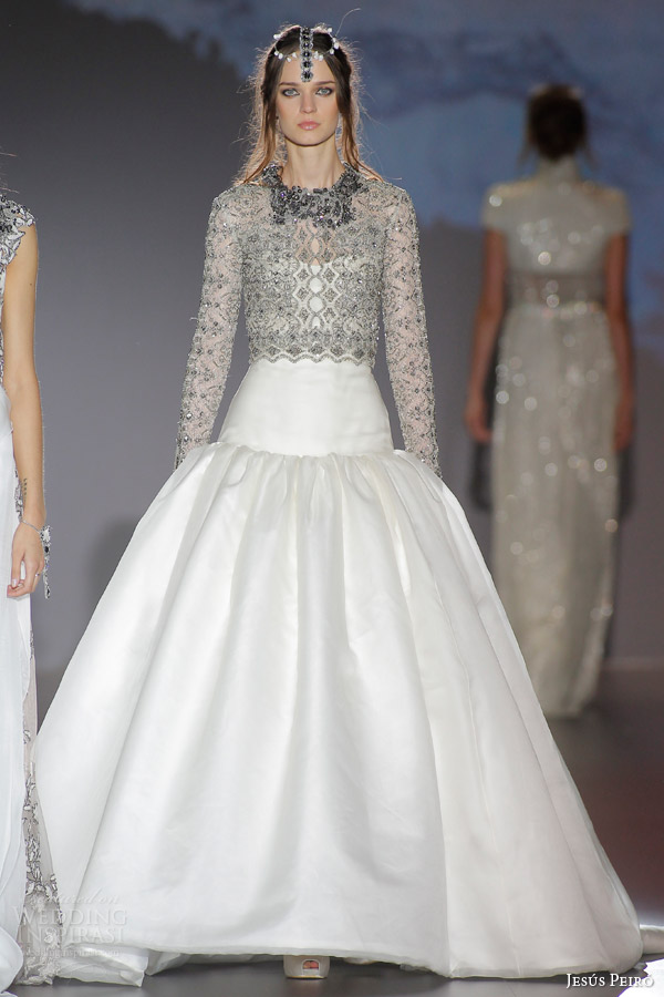 Jesus Peiro 2025春夏婚纱礼服系列