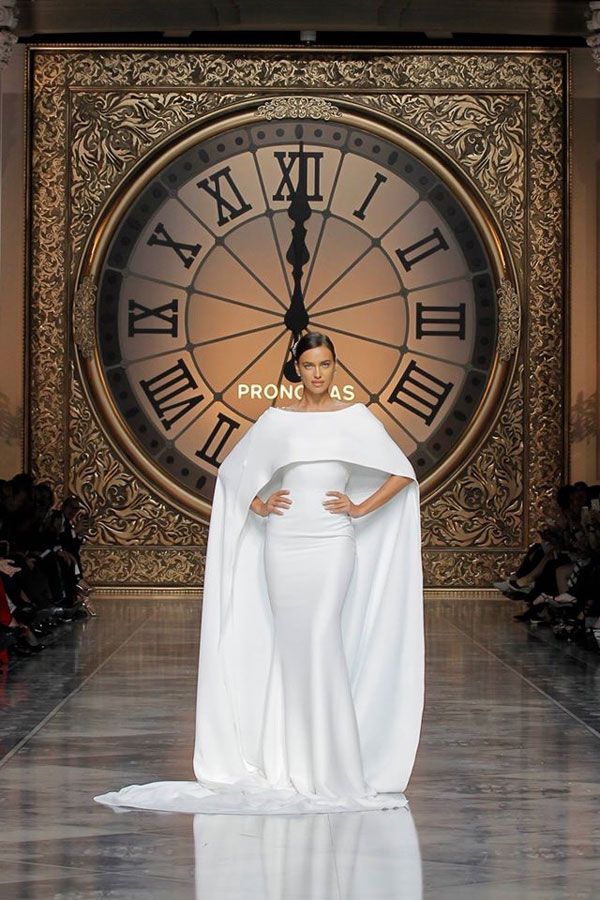 Pronovias 2025婚纱礼服系列 超模Irina Shayk性感演绎