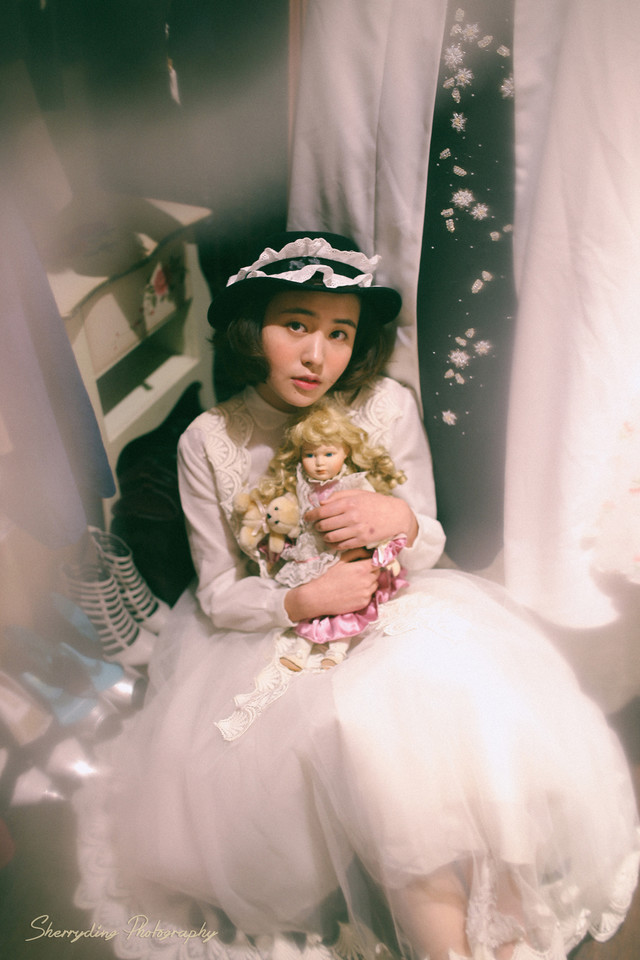 茱丽叶人像写真照 她像兔子一样吱溜窜进我的心