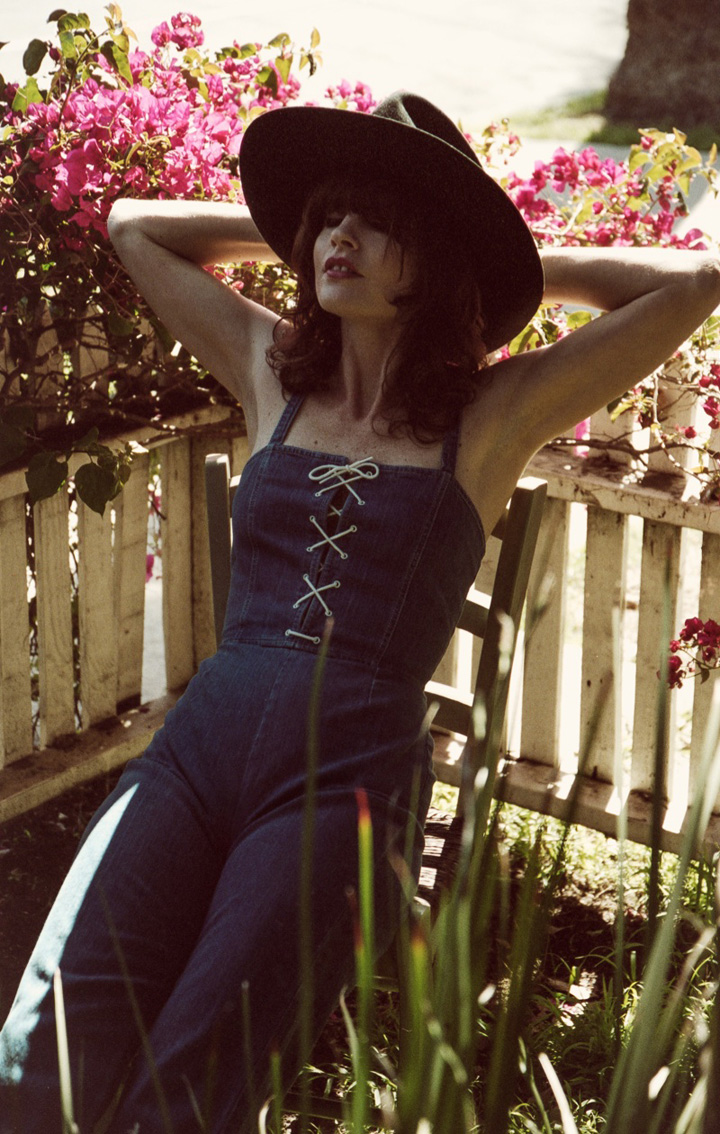 Free People 2025夏季复古系列 LookBook