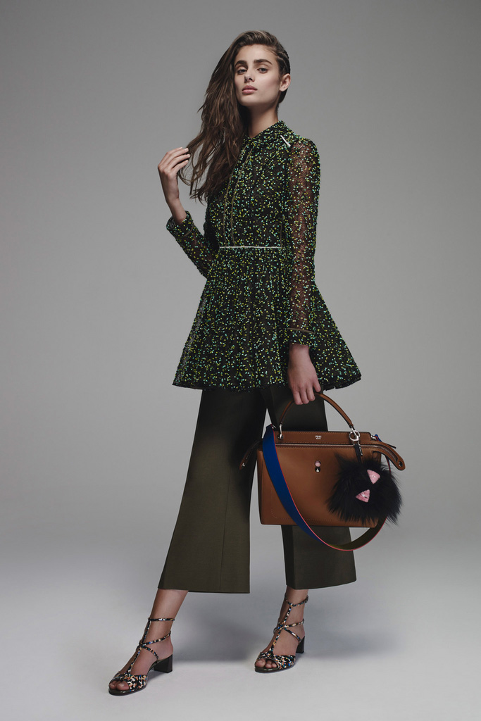 Fendi 2025 Lookbook早春度假系列