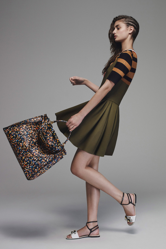 Fendi 2025 Lookbook早春度假系列