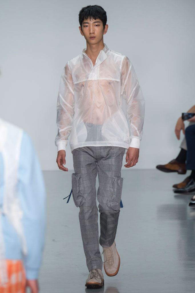 Lou Dalton 伦敦2025春夏系列男装秀