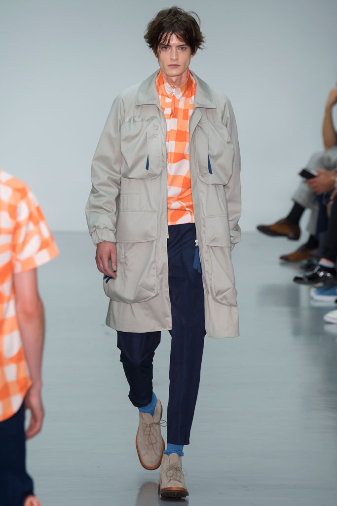 Lou Dalton 伦敦2025春夏系列男装秀
