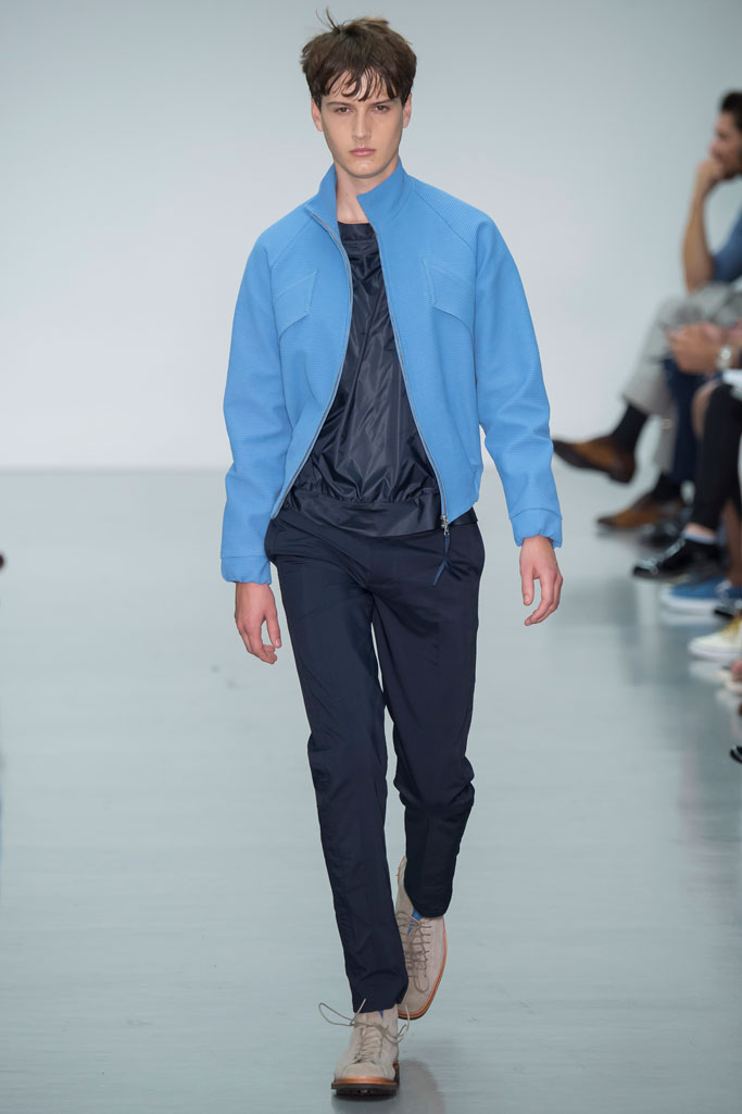 Lou Dalton 伦敦2025春夏系列男装秀