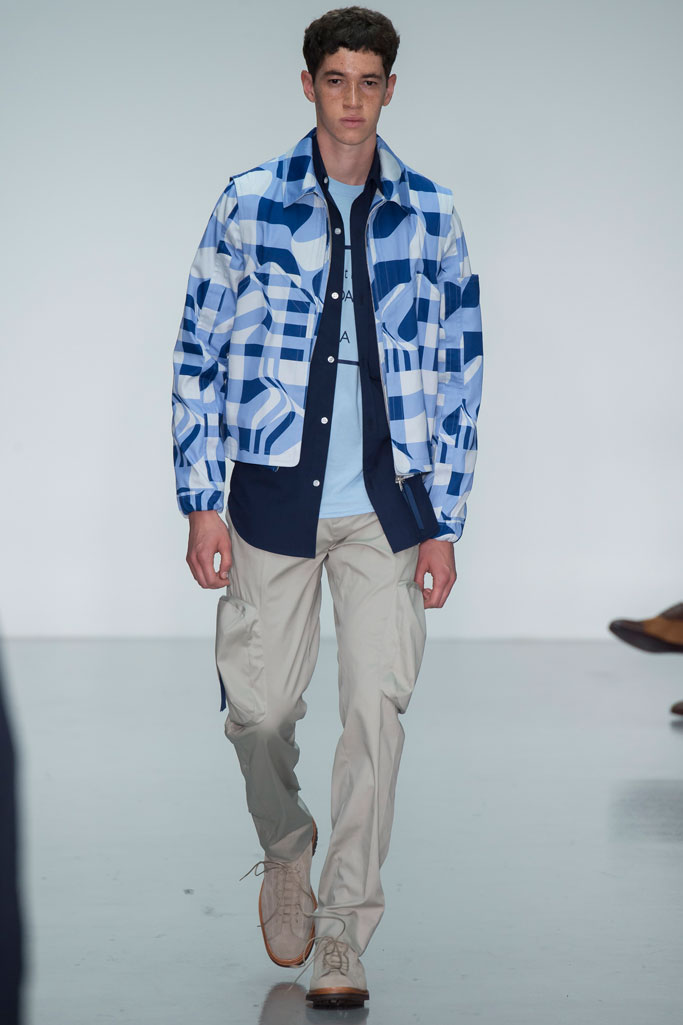 Lou Dalton 伦敦2025春夏系列男装秀