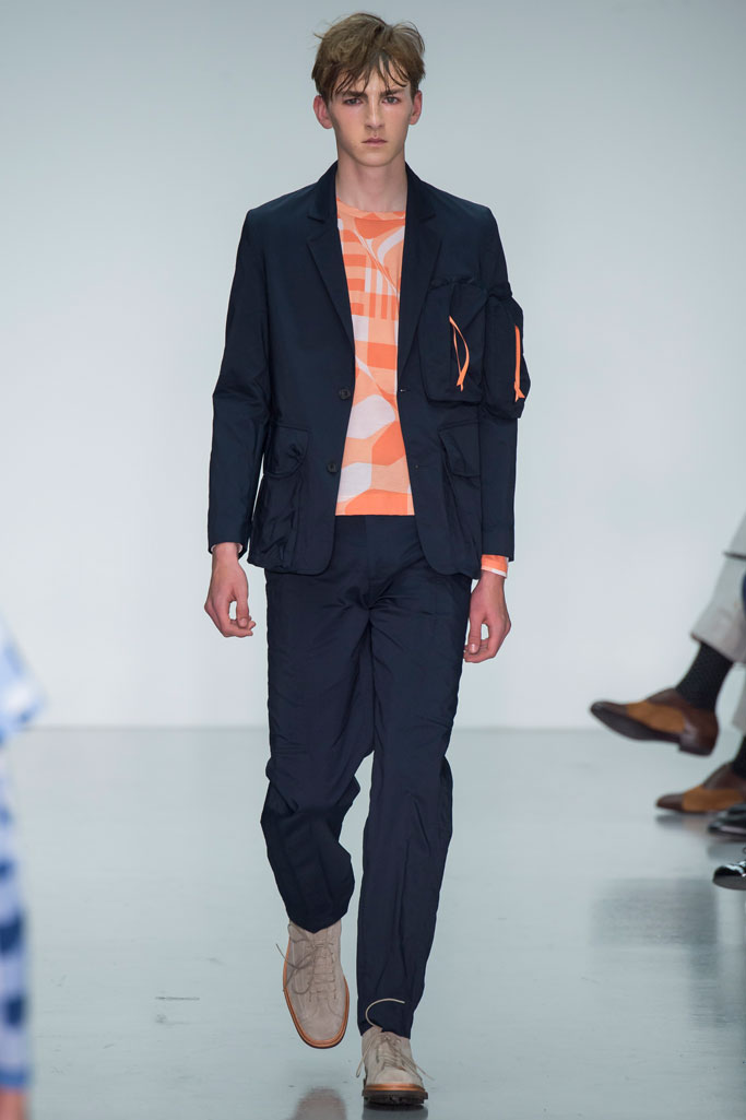 Lou Dalton 伦敦2025春夏系列男装秀