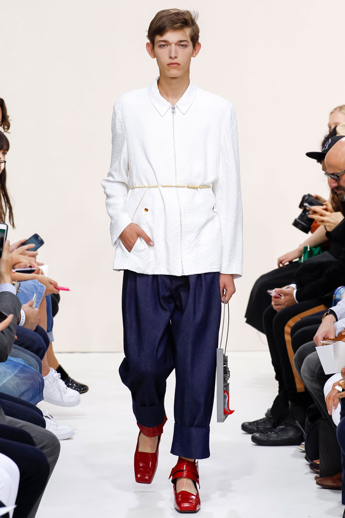 J.W.Anderson 2025伦敦春夏系列男装秀