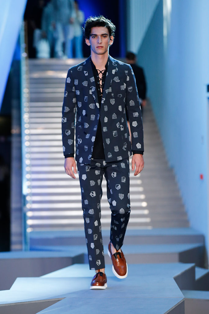 Z ZEGNA 2025春夏系列米兰男装秀