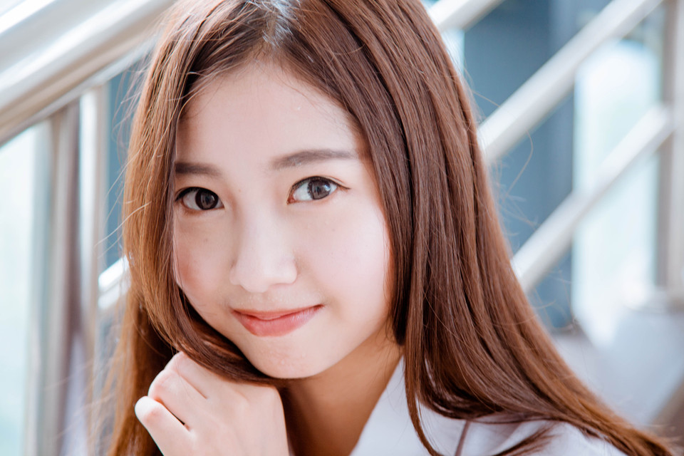 又是一年毕业季 清纯校园人像摄影欣赏 