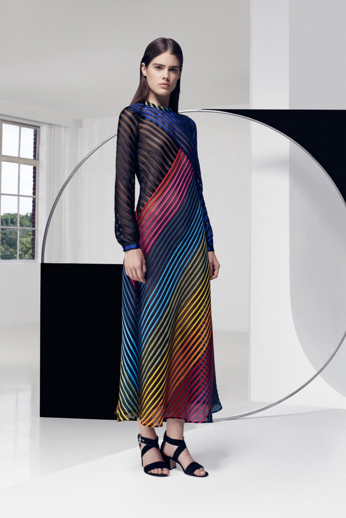 Mary Katrantzou（玛丽·卡特兰佐）2025 Lookbook