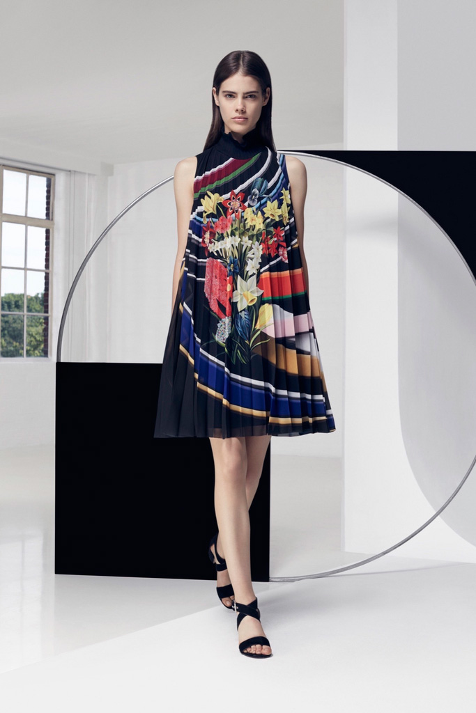 Mary Katrantzou（玛丽·卡特兰佐）2025 Lookbook