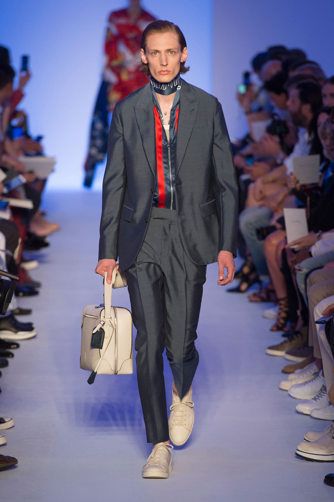 Louis Vuitton（路易威登）2025春夏巴黎男装秀