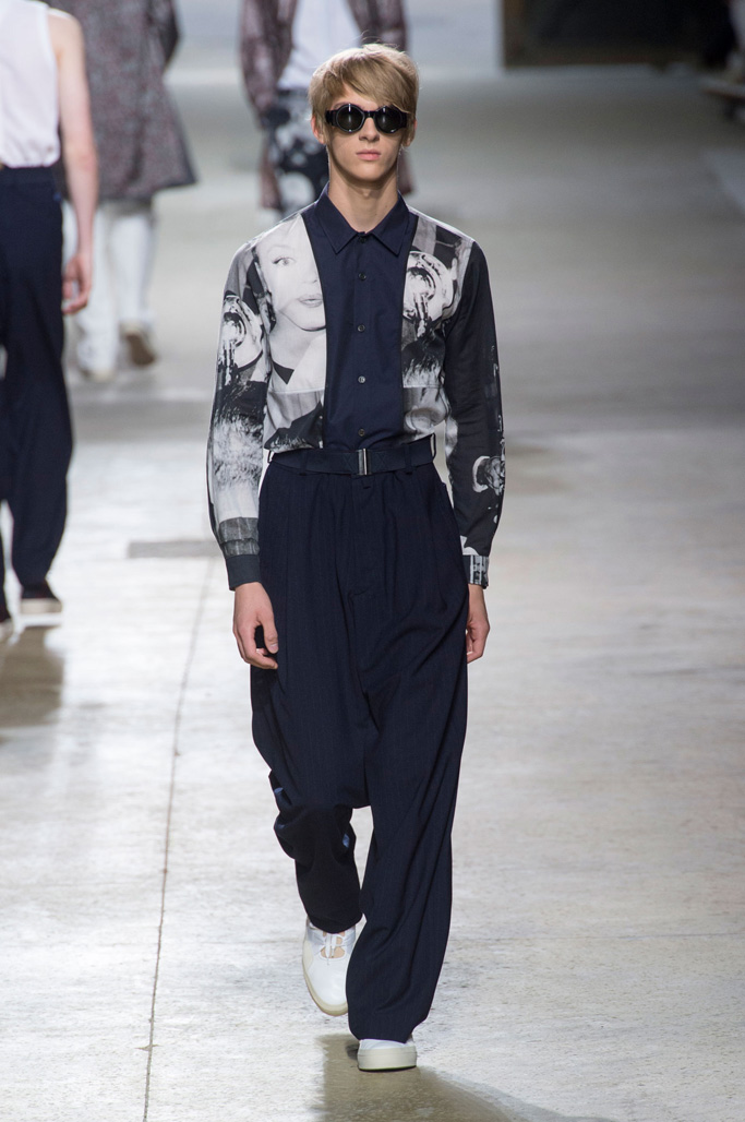 Dries Van Noten（德赖斯 范诺顿）2025巴黎时装周男装秀